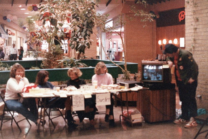 Marquette Mall - From Marquette Mall Memories Facebook
